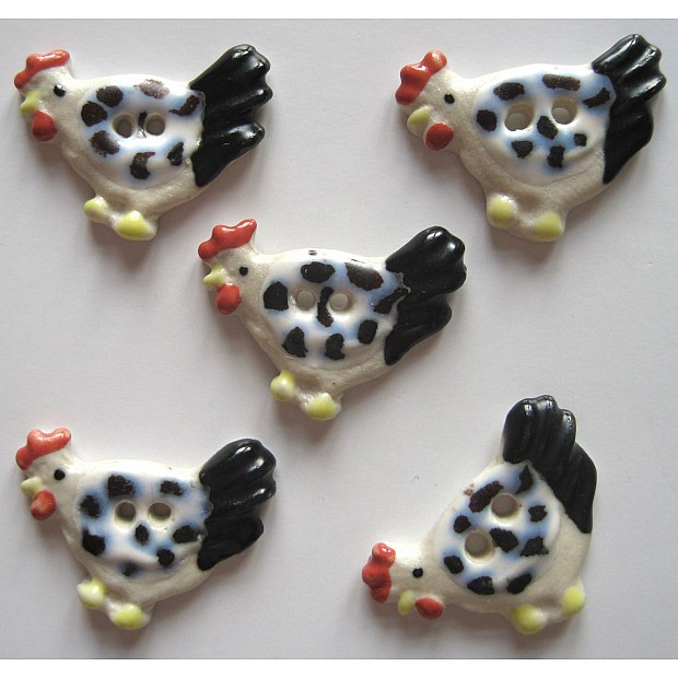 spotted white chicken 25x18mm, 5 buttons