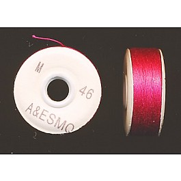 Signature Cotton Quilting M Style Bobbin garnet