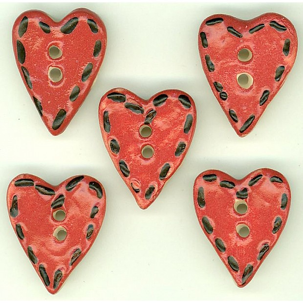 quilted red heart 16 x 18 mm, 5 buttons