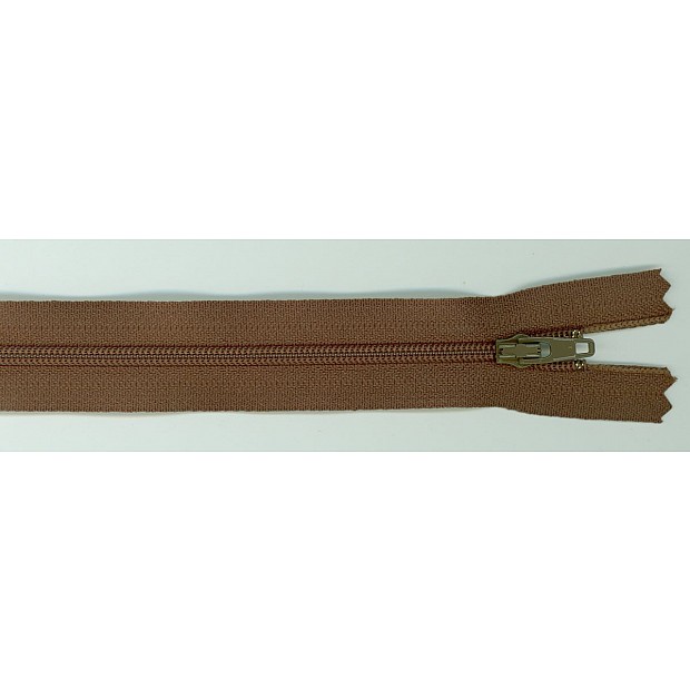 Zipper coffee bean brown 35.5 cm